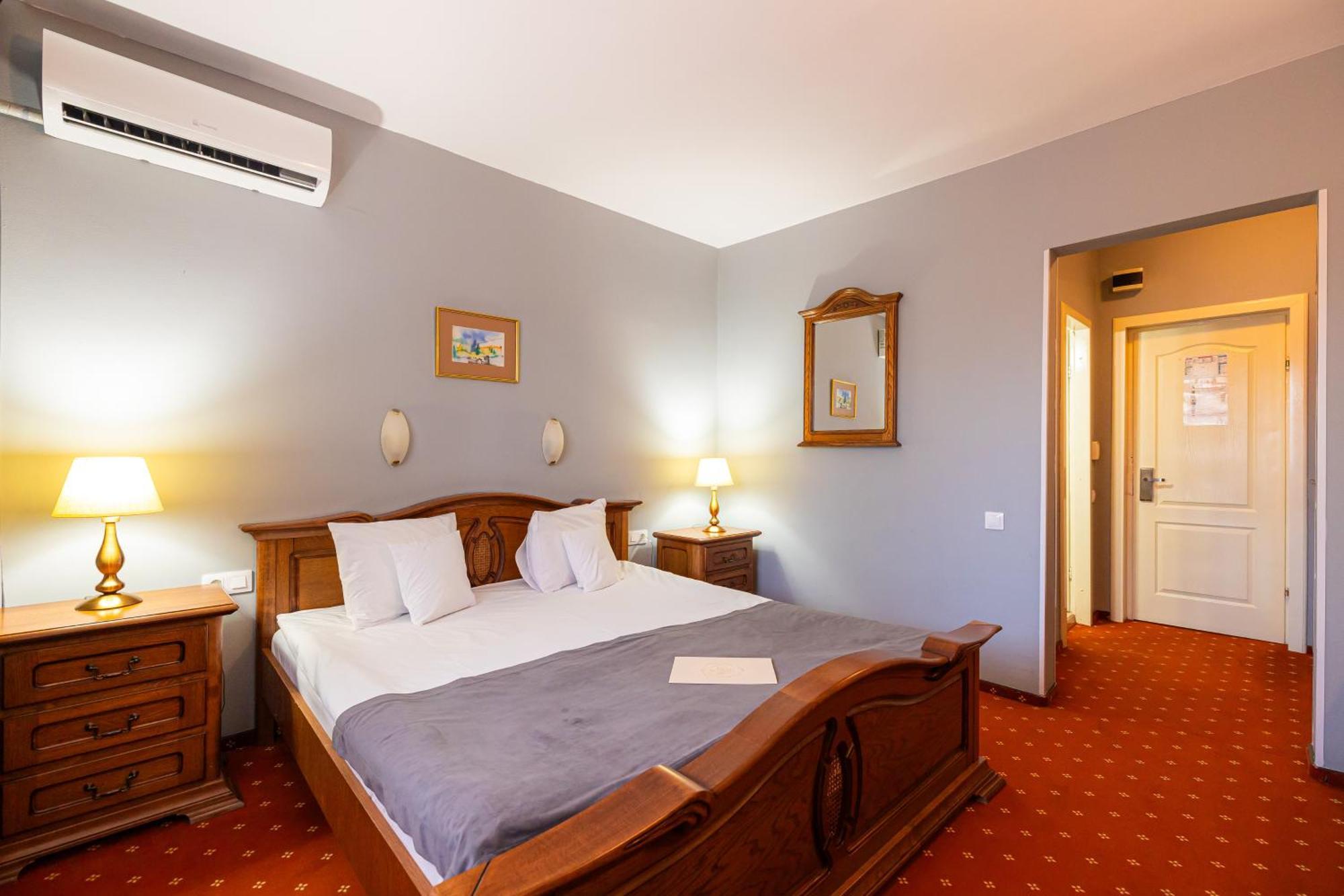 Hotel Brilliant Meses Залеу Екстер'єр фото