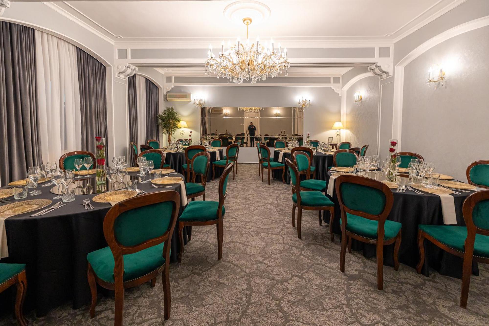 Hotel Brilliant Meses Залеу Екстер'єр фото